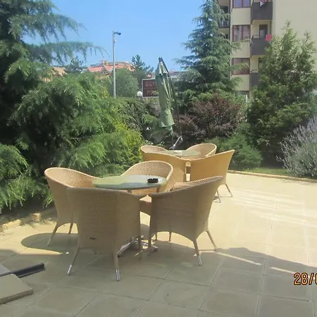 شقة فندقية Pirop City