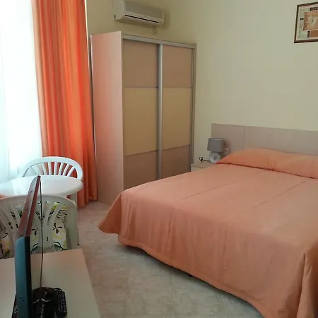 Pirop City ساني بيتش